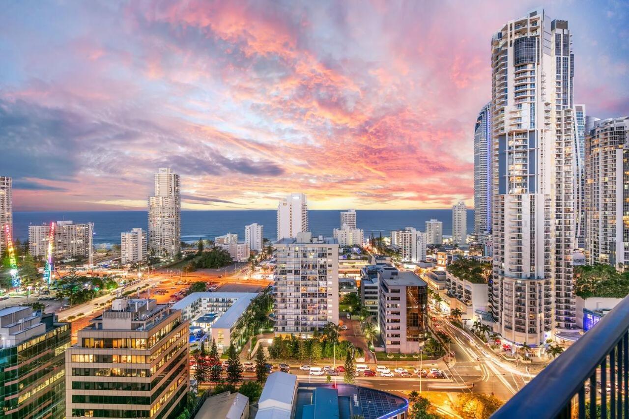 Condor Apartments By Gold Coast Premium Bagian luar foto