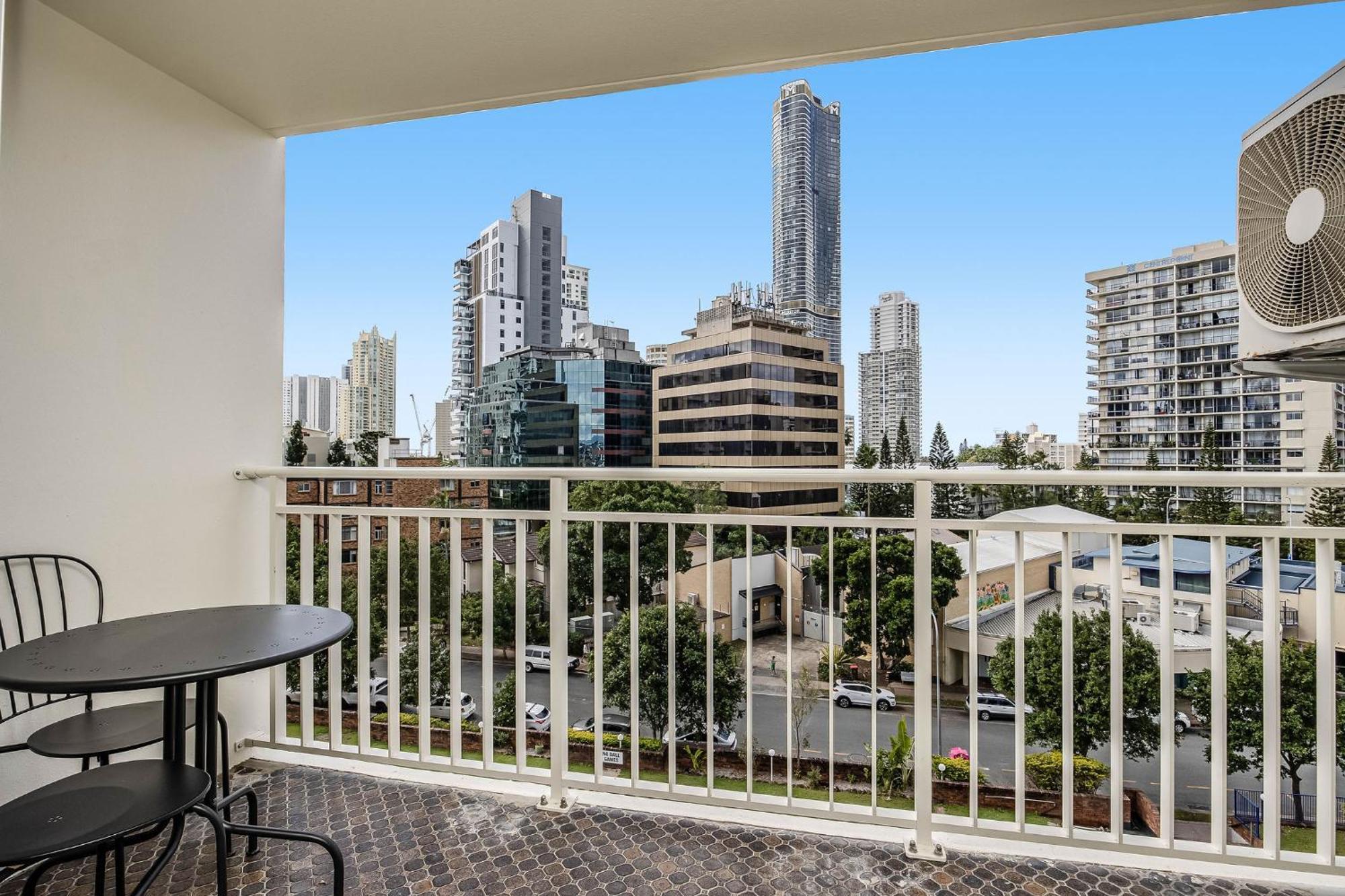 Condor Apartments By Gold Coast Premium Bagian luar foto