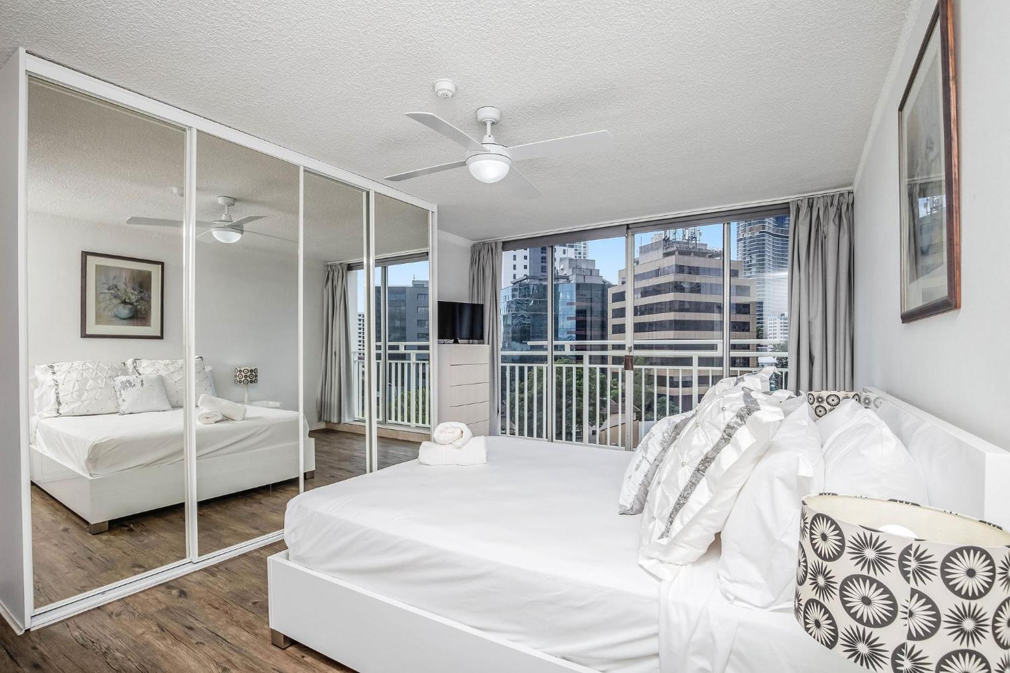 Condor Apartments By Gold Coast Premium Bagian luar foto